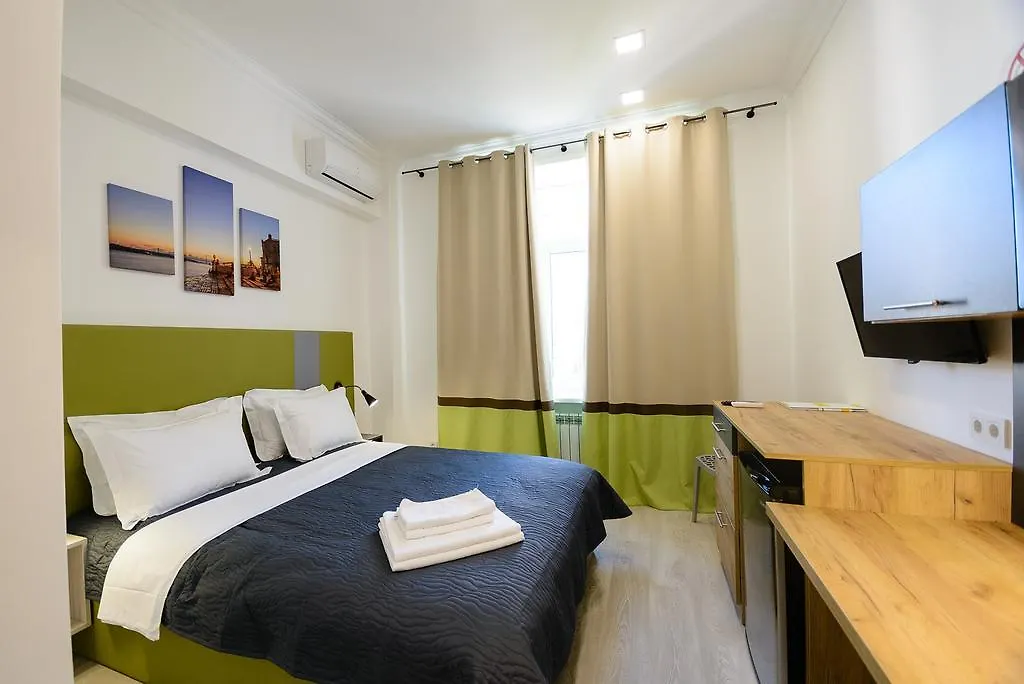 Partner Guest House Khreschatyk Kyiv 0*,